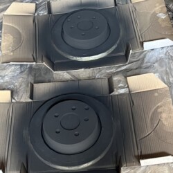 Rear brake disc 304mm - painted black